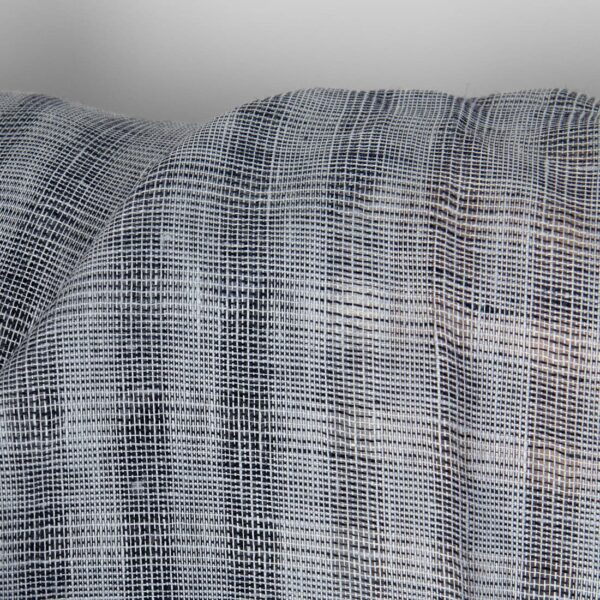 Tissu de lin à petits carreaux gris ajourés – Image 3