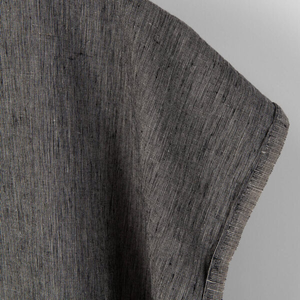 Linen fabric in natural and black, fabric edge