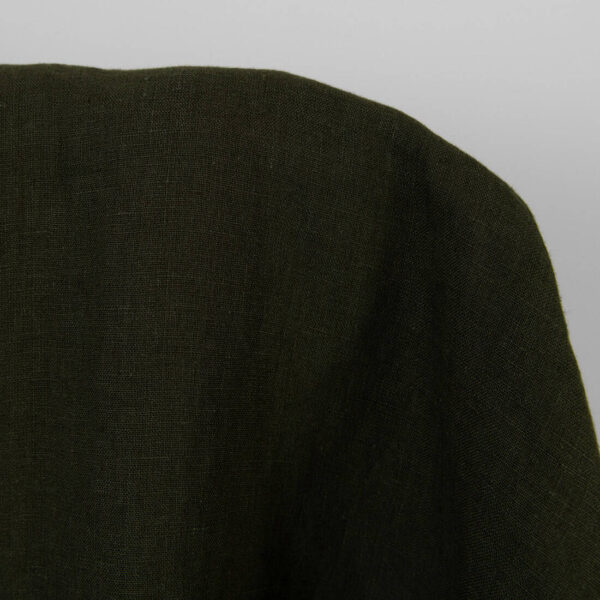 Tissu de lin vert mousse foncé lavé – Image 2