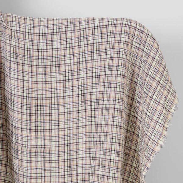 Tissu de lin à carreaux multicolores et bleu foncé lavés
