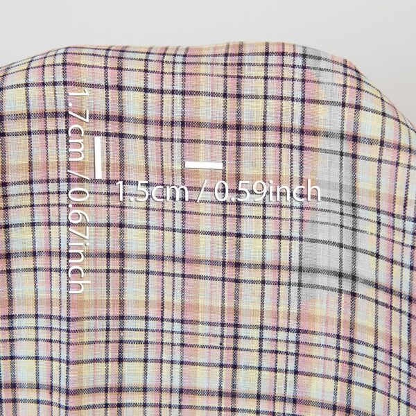Tissu de lin à carreaux multicolores pastel et bleu foncé – Image 3