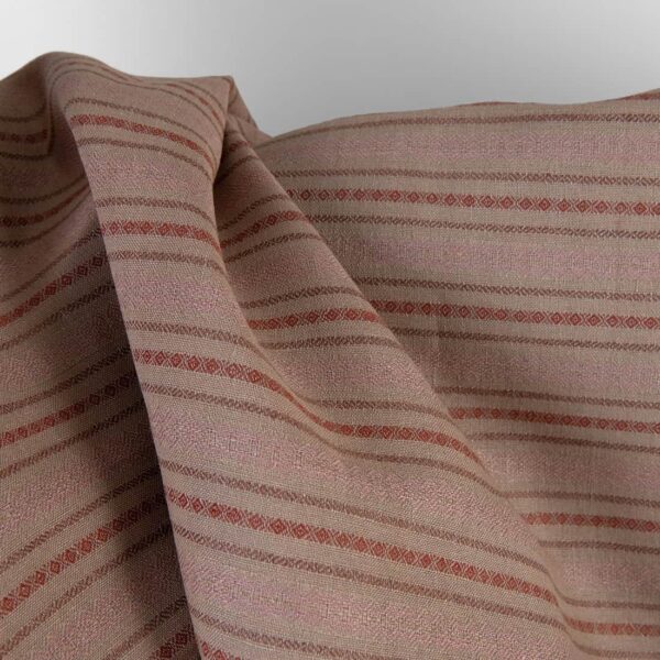 Tissu de lin brun argileux avec rayures à motifs – Image 3