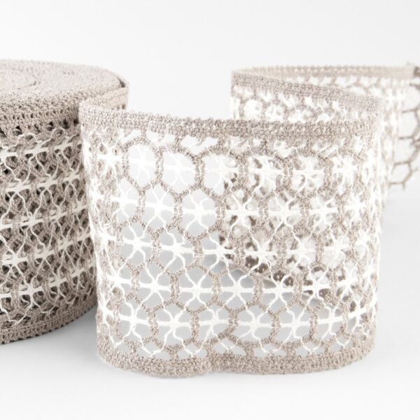 Linen lace white and natural No. 74, 9cm width