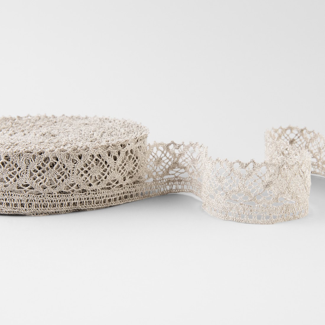 Dentelle de lin naturel No. 94 1 Linen lace natural No. 94