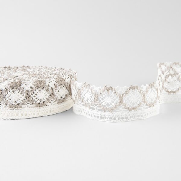 Linen lace white and natural No. 95