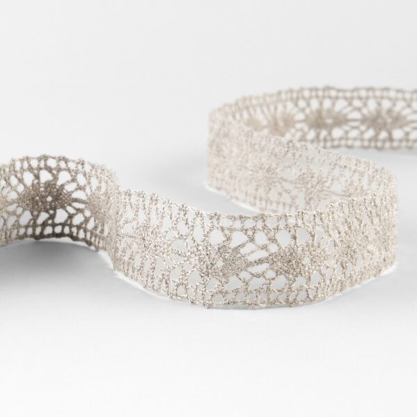 Linen lace natural No. 97, 2cm width
