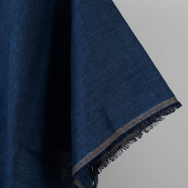 Tissu de lin de couleur bleu foncé – Image 2