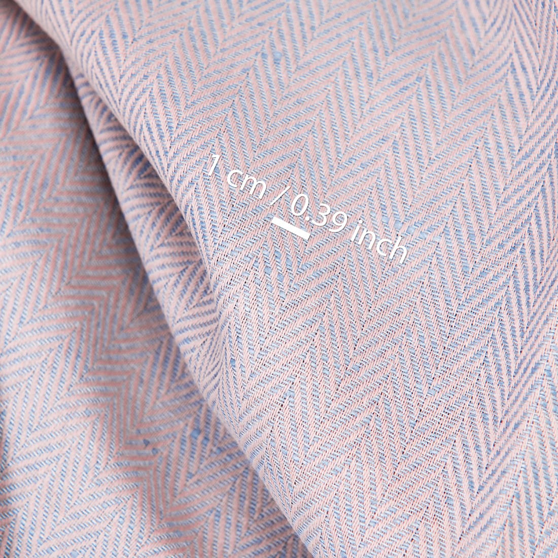 Tissu en lin et coton à chevrons rose pâle et bleu pâle 4 Tissu en lin et coton à chevrons rose pâle et bleu pâle – Image 4
