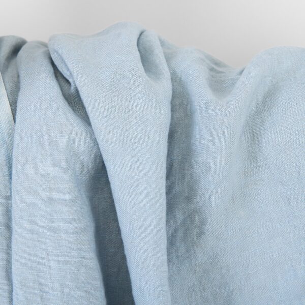 Tissu de lin uni gris pâle bleu, lavé – Image 3