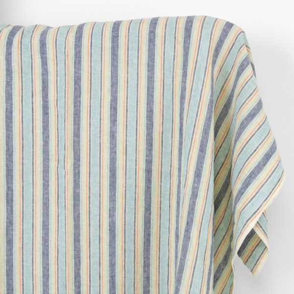 Tissu de lin vanille à rayures bleues, lavé