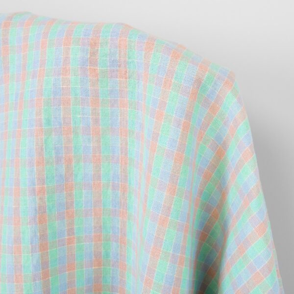 Tissu en lin et coton à carreaux pastels, lavés – Image 2