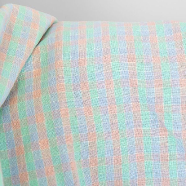 Tissu en lin et coton à carreaux pastels, lavés – Image 3