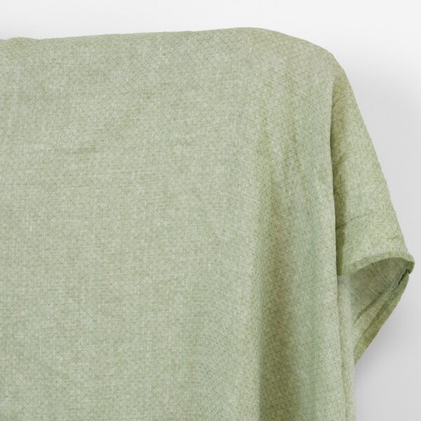 Tissu de lin vert sauge pâle à motifs de diamants, lavé
