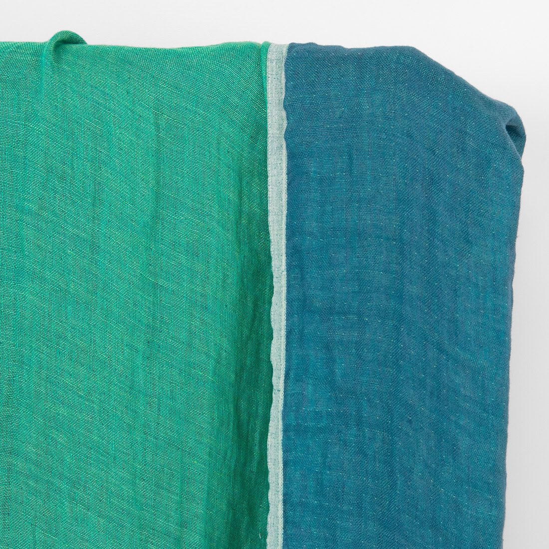 Tissu de lin double face bleu et vert froid, lavé 2 Tissu de lin double face bleu et vert froid, lavé – Image 2