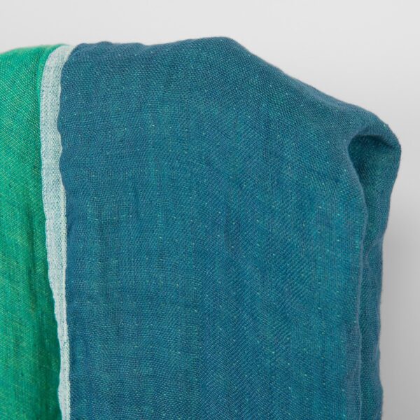 Tissu de lin double face bleu et vert froid, lavé – Image 3