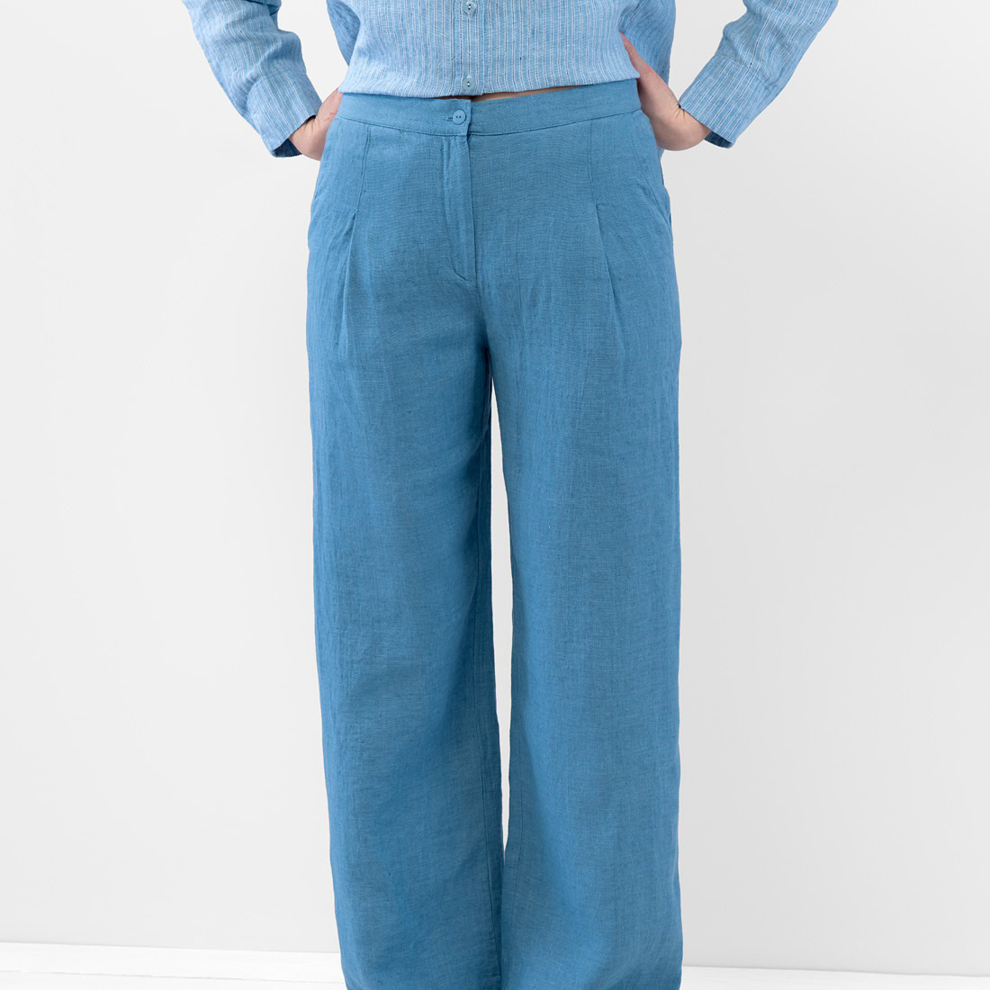DORIS Pantalon bleu 2 DORIS Pantalon bleu – Image 2