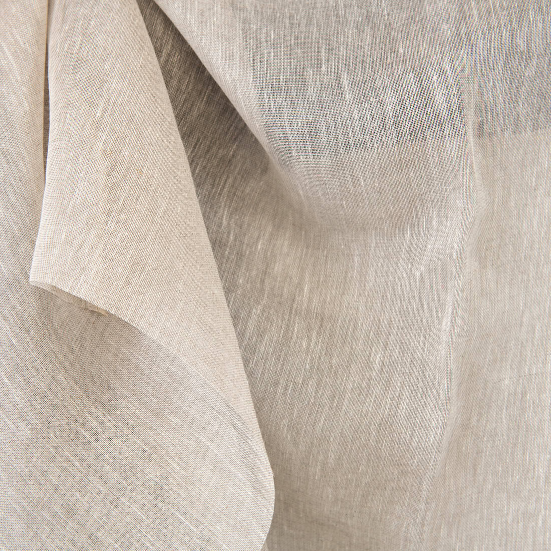 Tissu en lin fin blanc avec du lin non teint 2 Linen fabric sheer white with undyed linen, lightweight