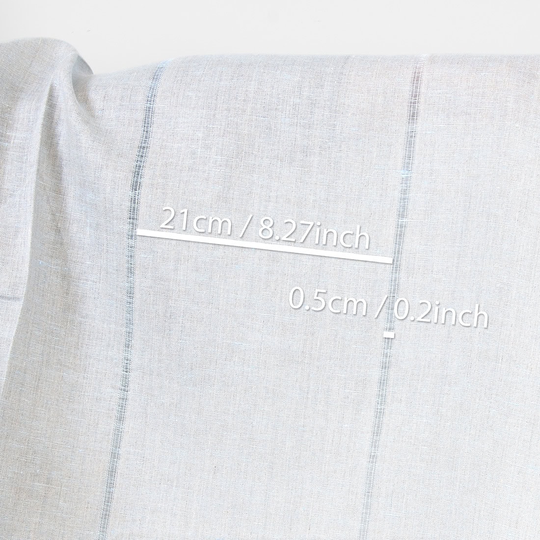 Tissu en lin bleu et naturel à rayures 3 Linen fabric blue and natural with stripes, with measurements