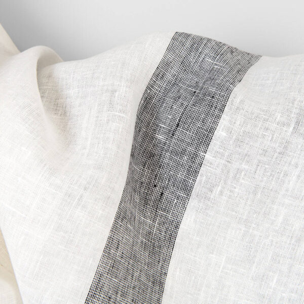 Tissu en lin blanc cassé à rayures noires – Image 5