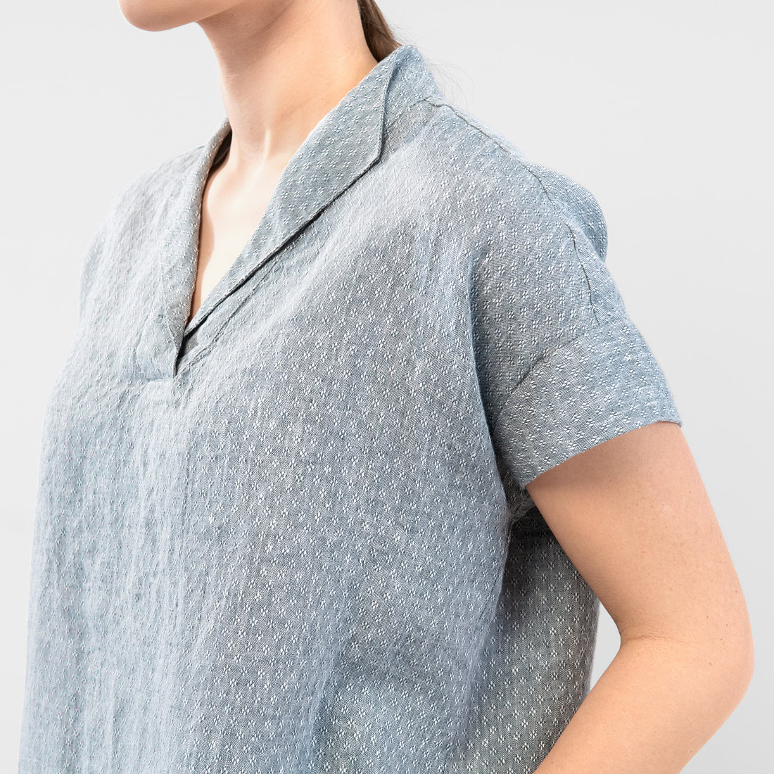 LOGAN BEY Blouse gris 4 LOGAN BEY Blouse gris – Image 4