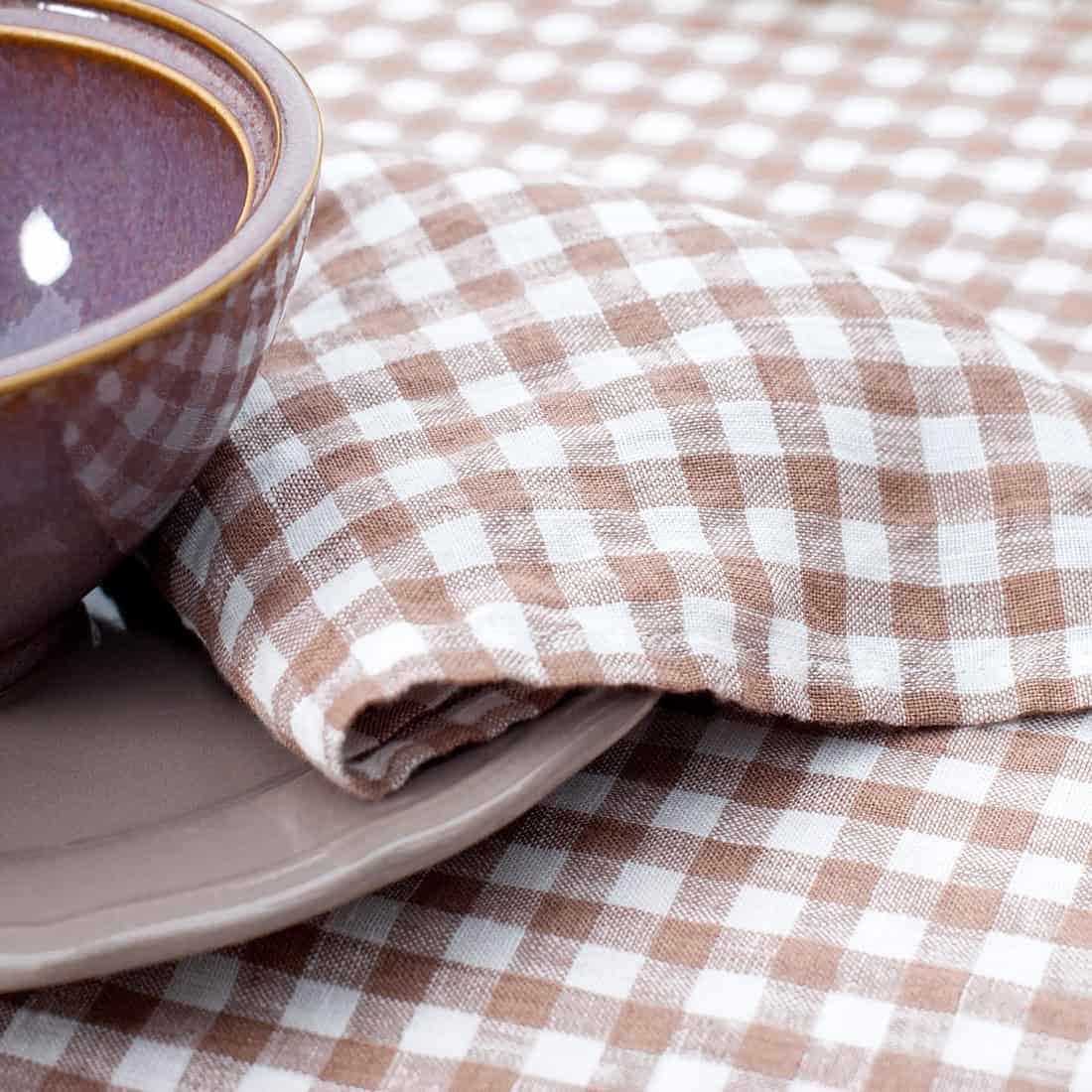 VICHY Serviette de table brunâtre 2 Checked brown linen napkin, pure linen
