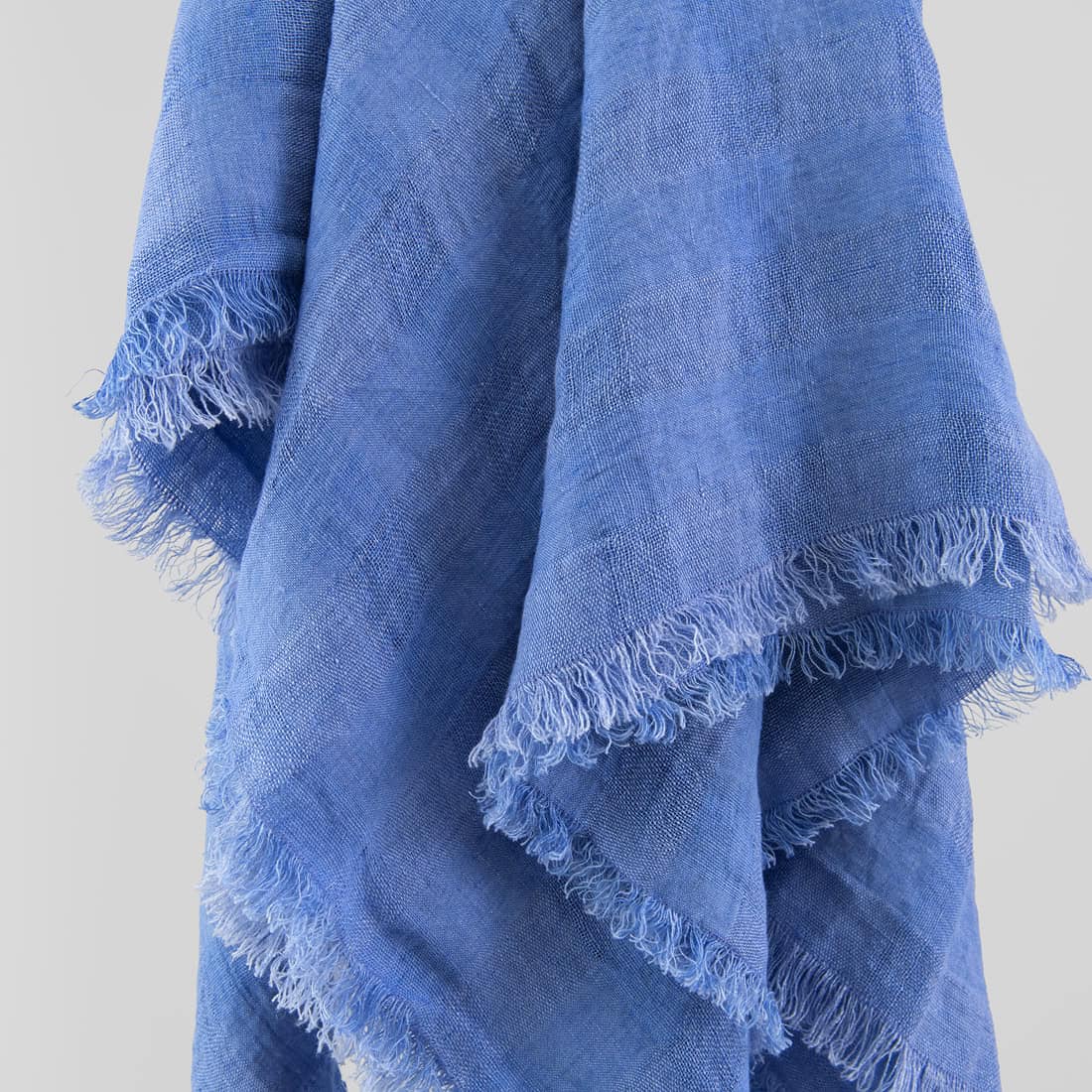 KORI Foulard bleu-violet 2 violet-blue linen scarf, with fringe