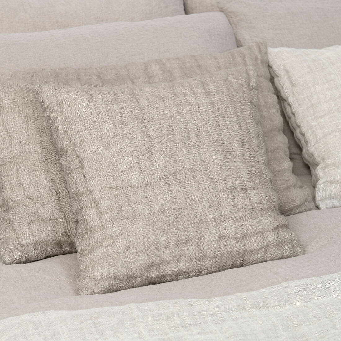 Linen cushion cover grey-brown