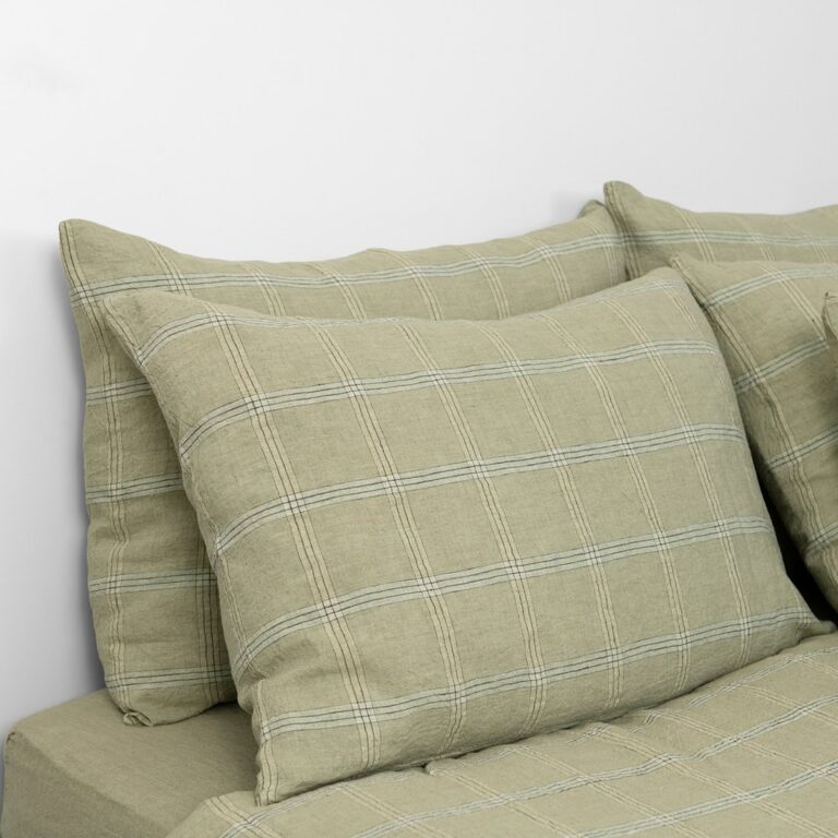 OASIS linen Bed linen green, matching pillows