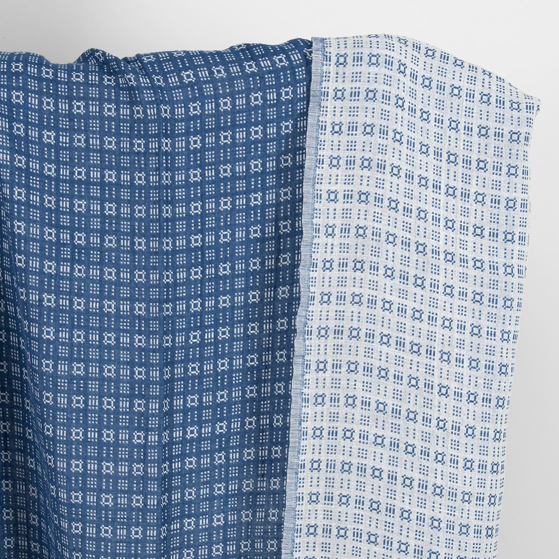 Washed linen cotton fabric off-white and blue pattern