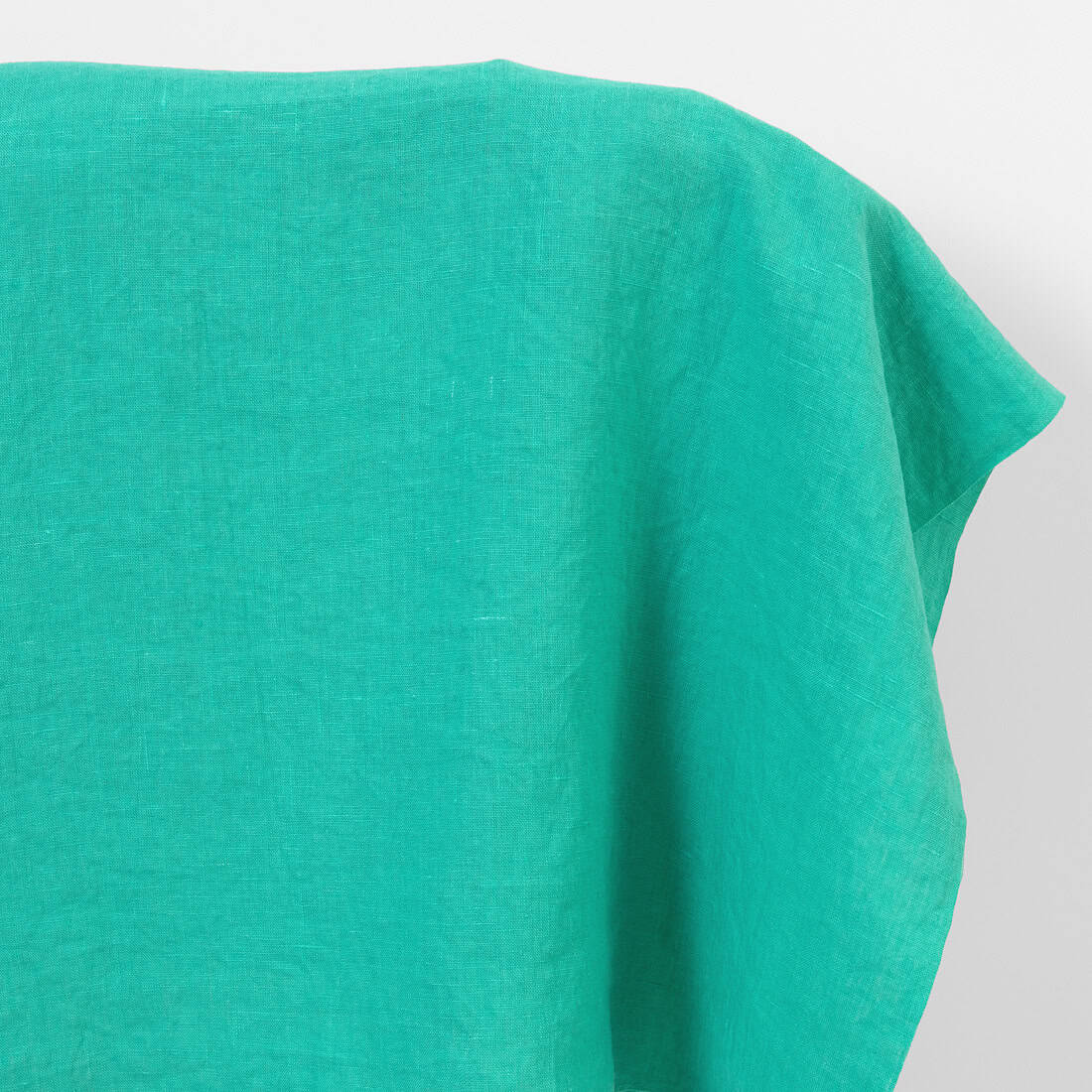 Washed pure linen fabric in green