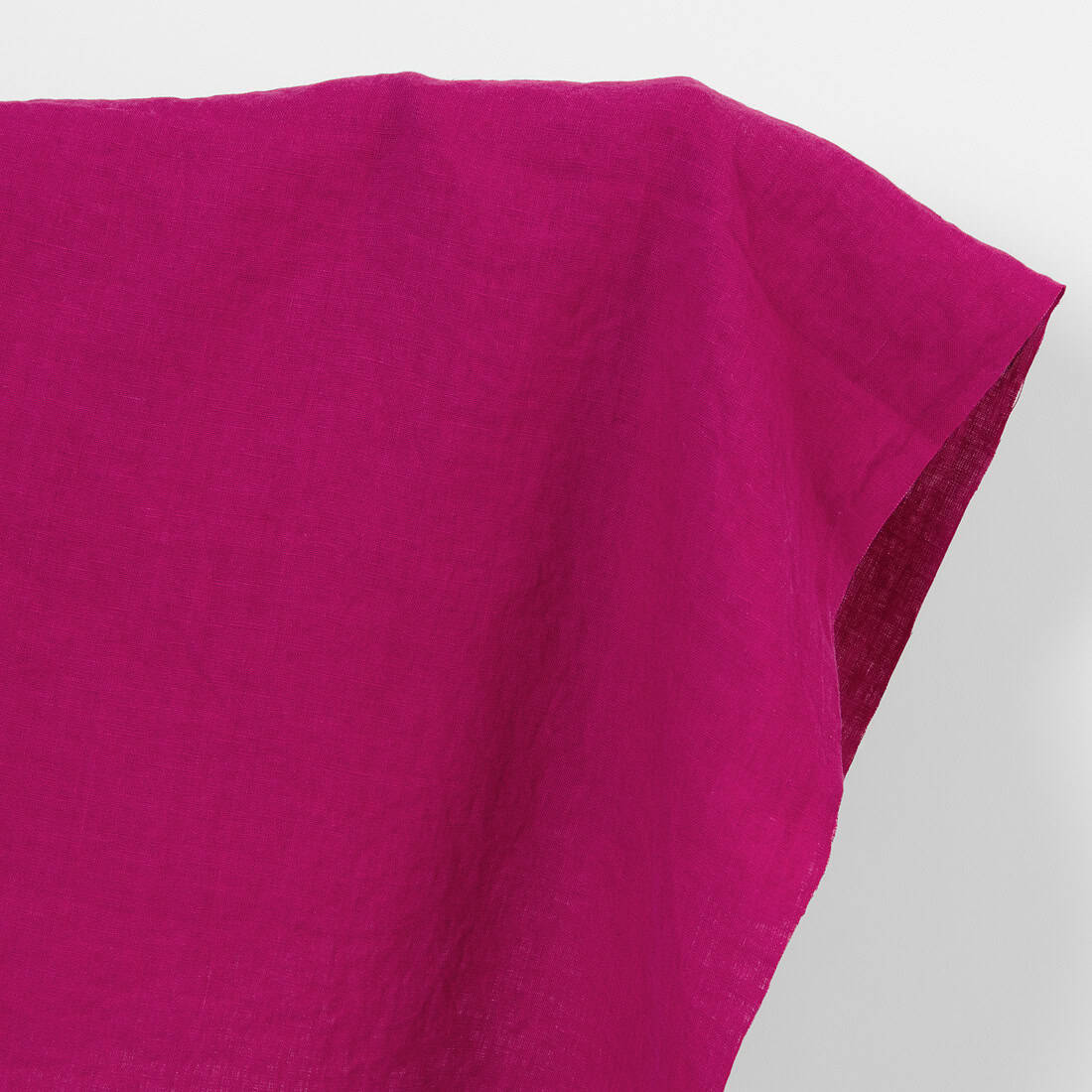 Linen fabric magenta, washed