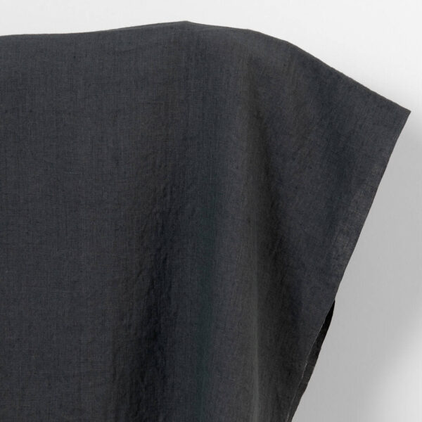 Tissu en lin en gris foncé, lavé