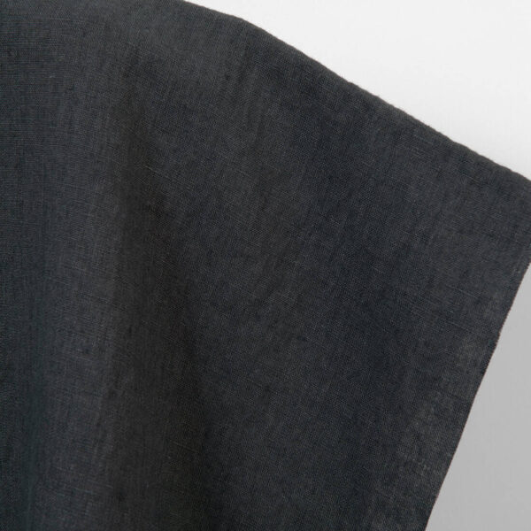 Tissu en lin en gris foncé, lavé – Image 2