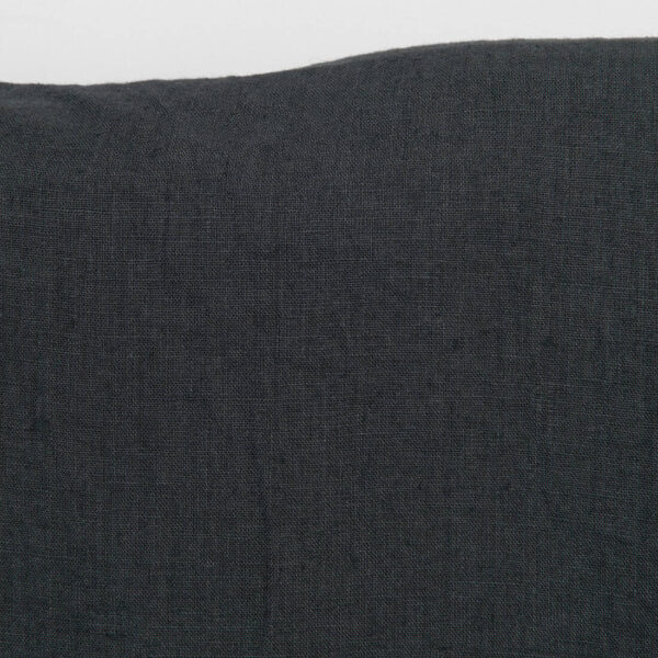 Tissu en lin en gris foncé, lavé – Image 3