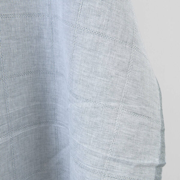 Tissu lin et coton à carreaux blanc et bleu-gris – Image 3