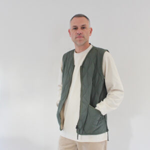 Taion Military Zip V-Neck Vest Olive