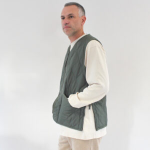 Taion Military Zip V-Neck Vest Olive