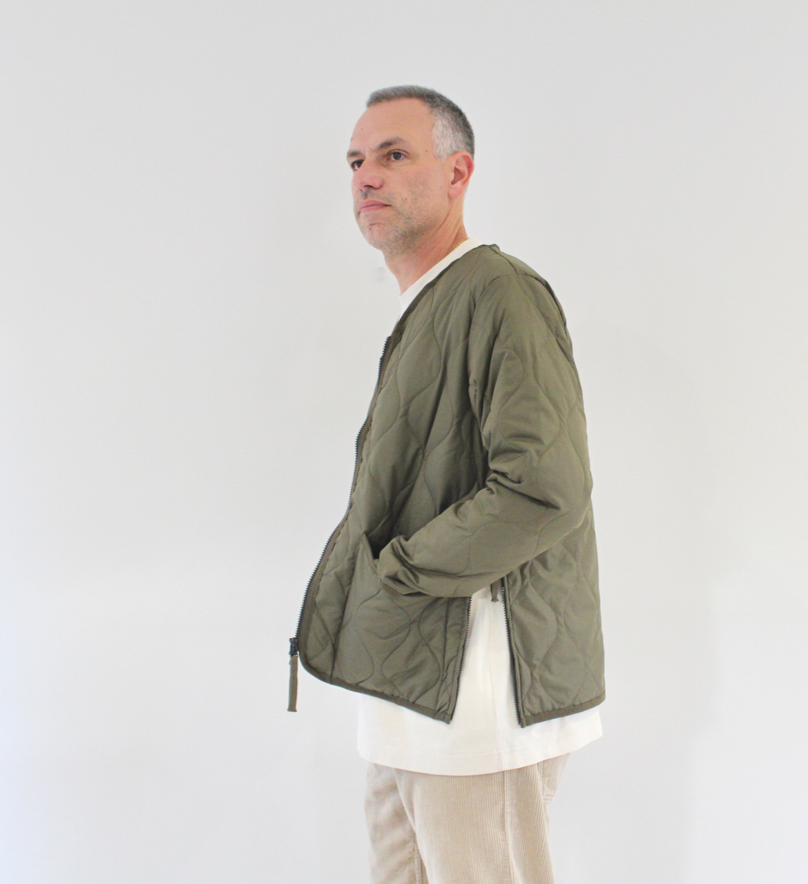 Taion Military Zip V-Neck Jacket Olive