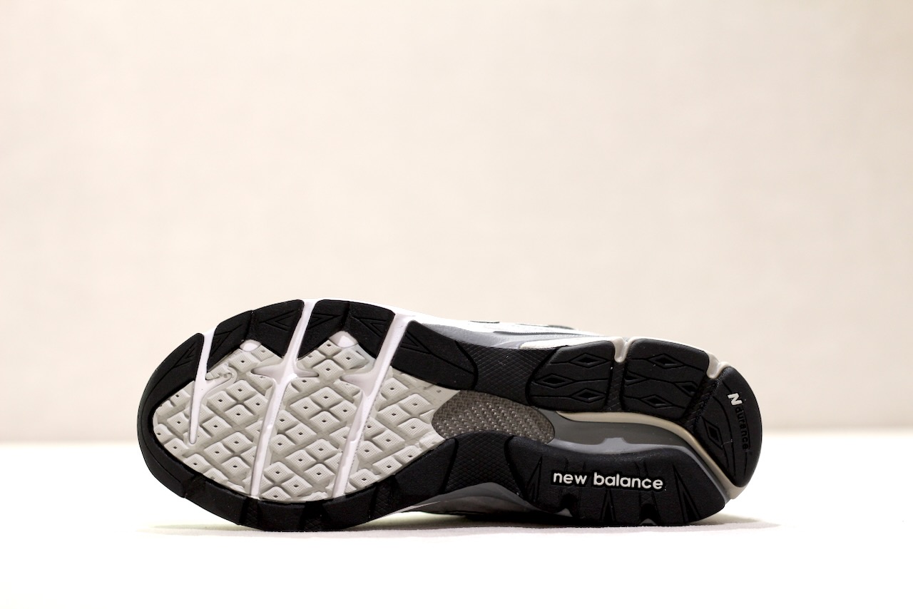 New Balance MR 990 GY3