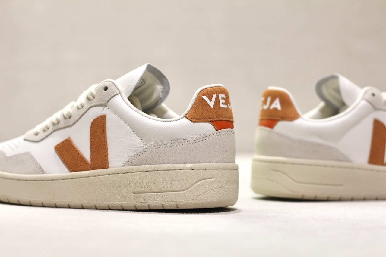Veja V 90 O.T Leather Extra White Umber