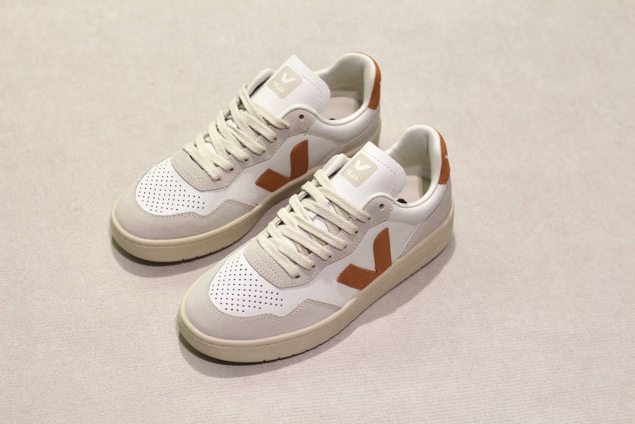 Veja V 90 O.T Leather Extra White Umber