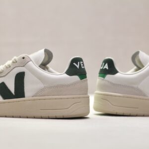 Veja V 90 O.T Leather Extra White Cyprus