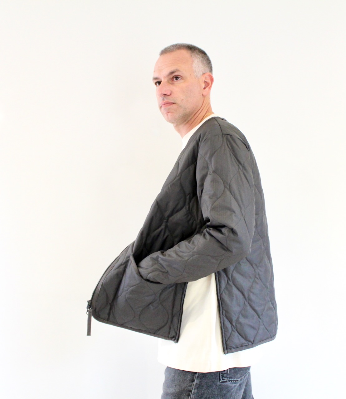 Taion Military Zip V Neck Charcoal