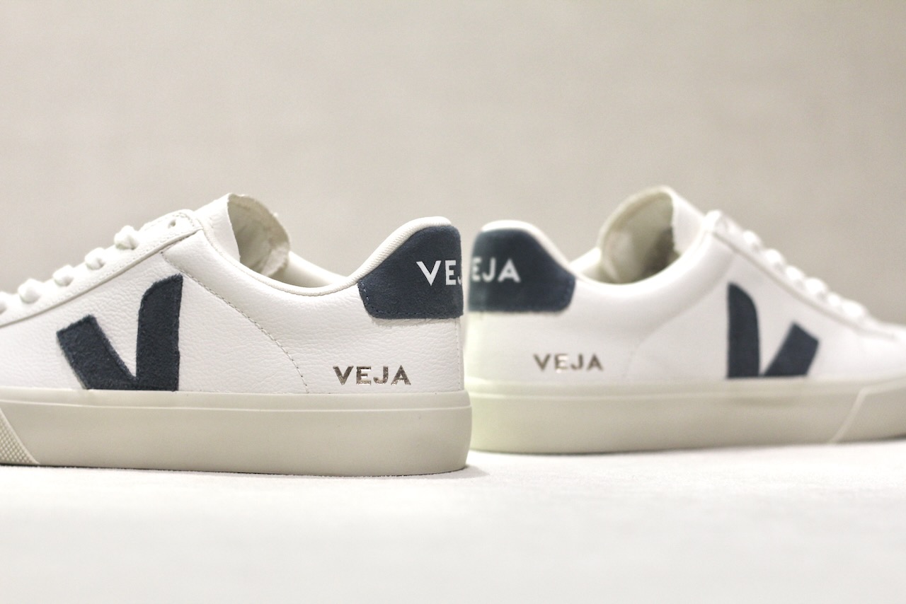 Veja Campo Chrome Free Extra White California
