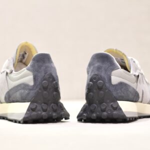 New Balance 327 WGC Grey Days Slate Grey Rain Cloud
