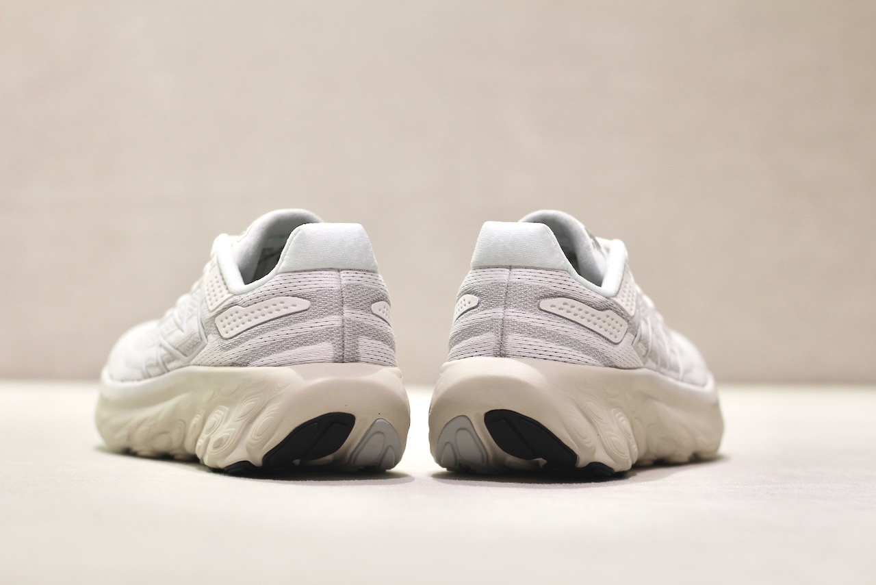 New Balance U1080 R13 White Timberwolf