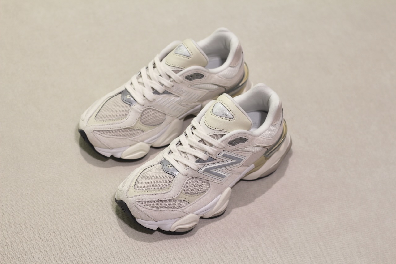 New Balance U9060 WHT Sea Salt MoonBeam