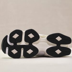 New Balance U9060 WHT Sea Salt MoonBeam