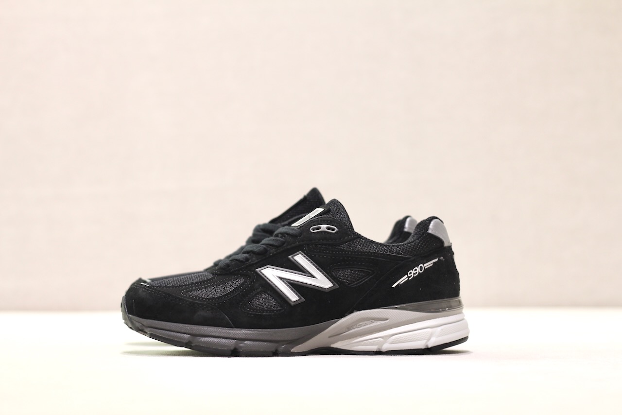 New Balance U 990 BL4 Black