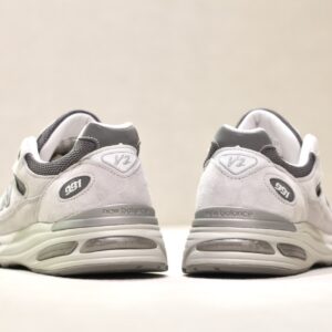 New Balance U 991 LG2 Nimbus Cloud Cool Grey